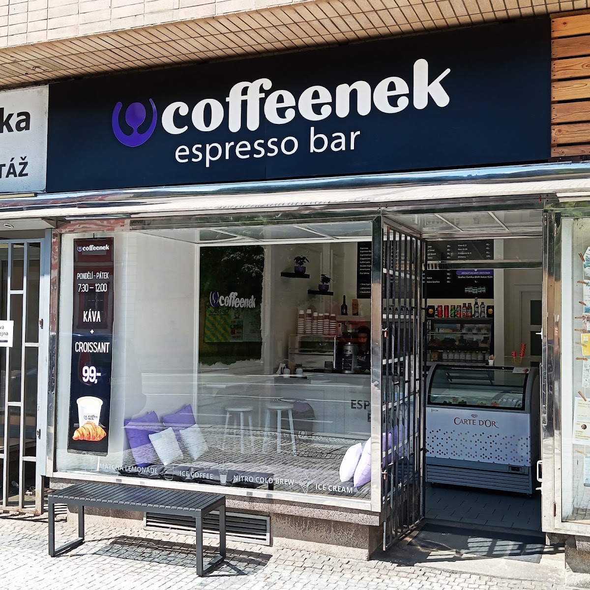 Coffeenek Espresso Bar